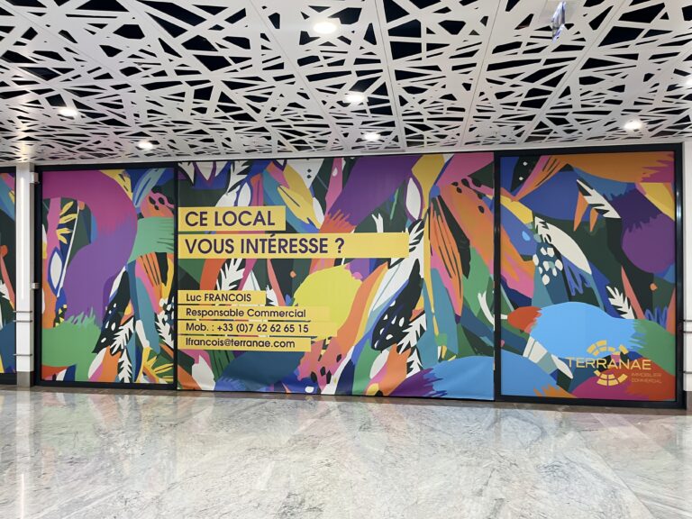 BACHE RIDEAUX = VINYL VITRINE EX PRESTY WOMEN